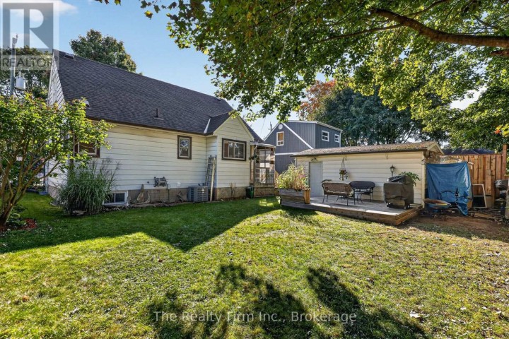 Photo 13 at 325 N Victoria Street, Woodstock - North, Woodstock