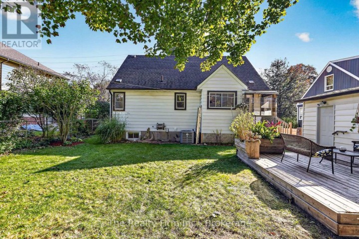 Photo 14 at 325 N Victoria Street, Woodstock - North, Woodstock