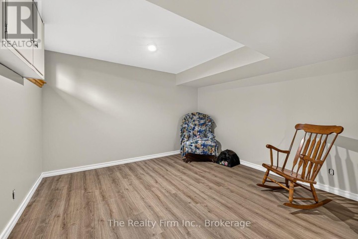 Photo 42 at 325 N Victoria Street, Woodstock - North, Woodstock