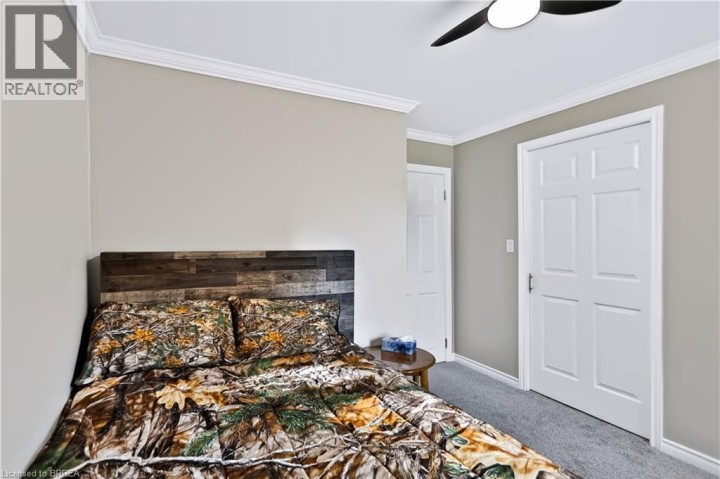 Photo 17 at 30 Janet Street, Fairview / Greenbrier, Brantford