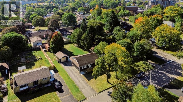Photo 36 at 30 Janet Street, Fairview / Greenbrier, Brantford