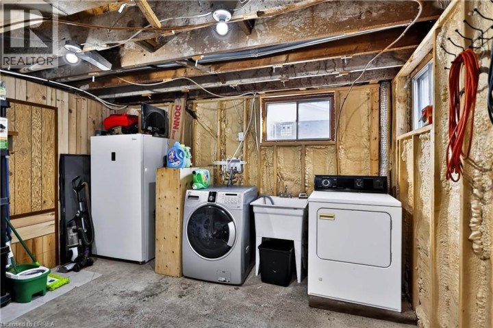 Photo 28 at 30 Janet Street, Fairview / Greenbrier, Brantford