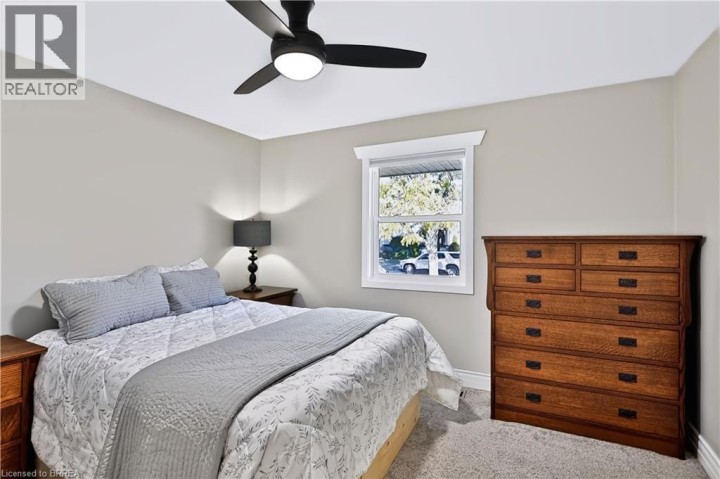 Photo 13 at 30 Janet Street, Fairview / Greenbrier, Brantford