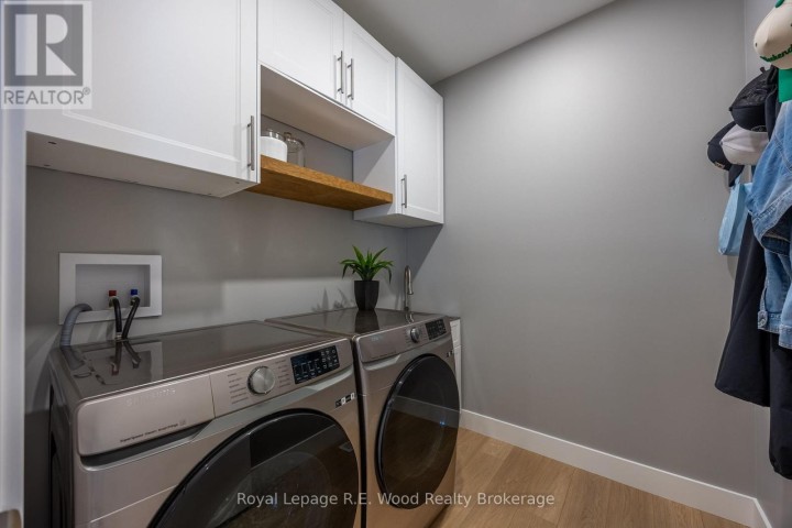 Photo 11 at 7 Sycamore Drive, Tillsonburg