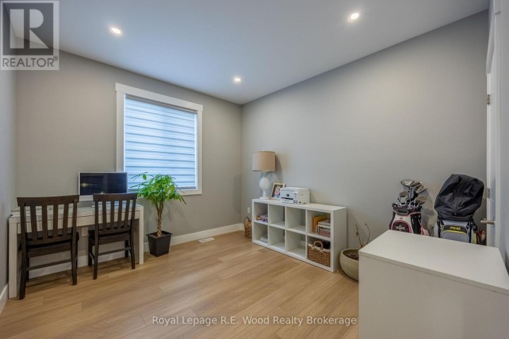 Photo 13 at 7 Sycamore Drive, Tillsonburg