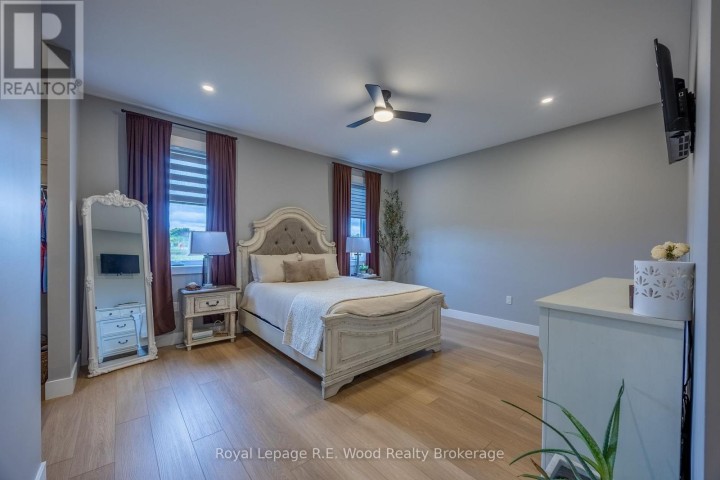 Photo 17 at 7 Sycamore Drive, Tillsonburg