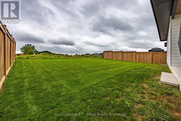 Photo 32 at 7 Sycamore Drive, Tillsonburg