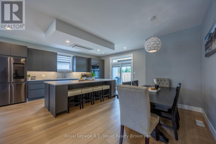 Photo 6 at 7 Sycamore Drive, Tillsonburg
