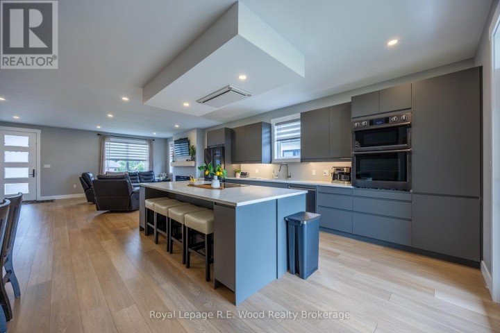 Photo 7 at 7 Sycamore Drive, Tillsonburg