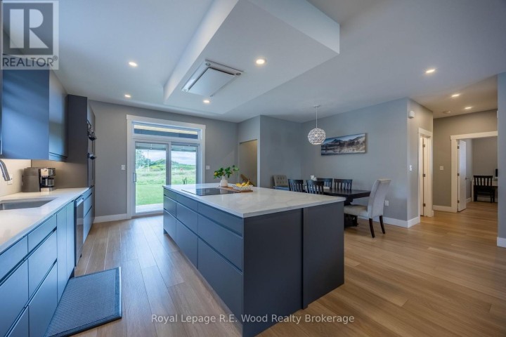 Photo 9 at 7 Sycamore Drive, Tillsonburg