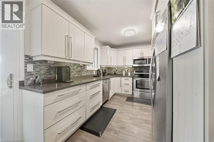 Photo 13 at 39 Magnolia Drive, Innerkip (Fair Grounds), Woodstock