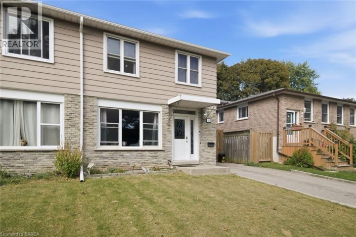 Photo 3 at 39 Magnolia Drive, Innerkip (Fair Grounds), Woodstock