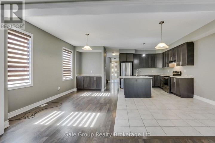 Photo 14 at 118 W Huntingford Trail, Woodstock - North, Woodstock