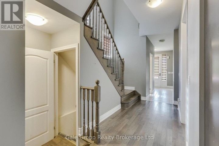 Photo 9 at 118 W Huntingford Trail, Woodstock - North, Woodstock