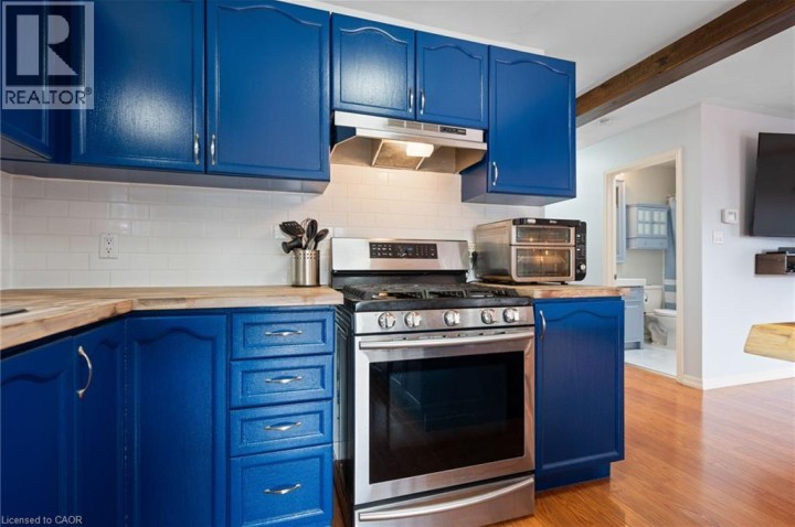 Photo 10 at 31 Beckett Boulevard, Tillsonburg