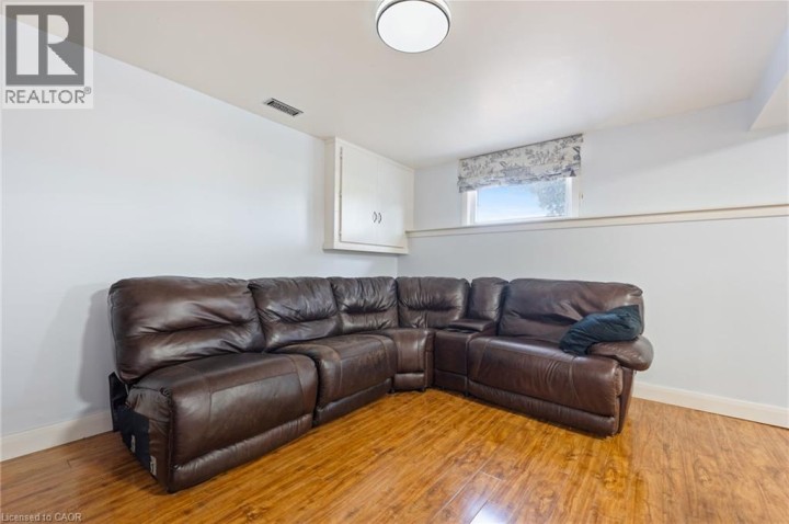 Photo 17 at 31 Beckett Boulevard, Tillsonburg