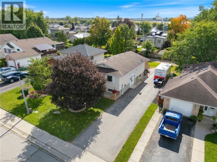 Photo 33 at 31 Beckett Boulevard, Tillsonburg