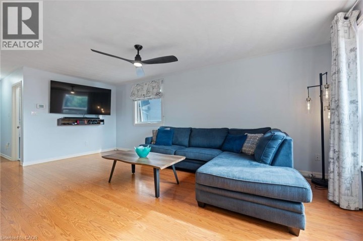 Photo 6 at 31 Beckett Boulevard, Tillsonburg