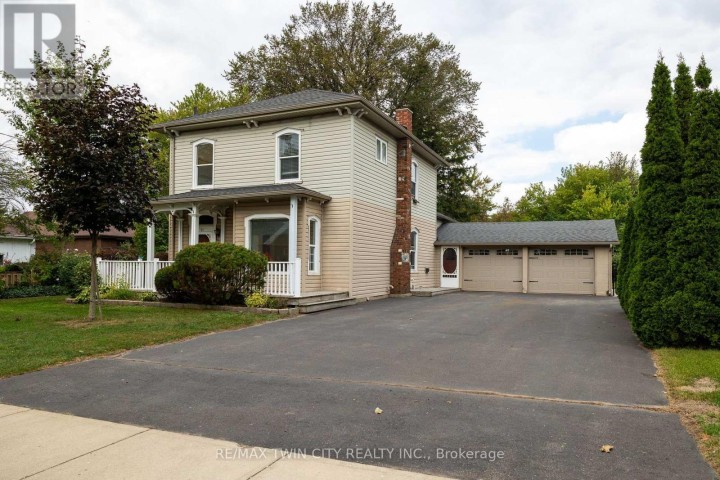 Photo 1 at 21 McCall Street, Simcoe, Norfolk County