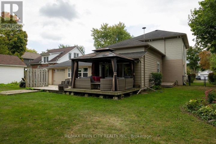 Photo 7 at 21 McCall Street, Simcoe, Norfolk County