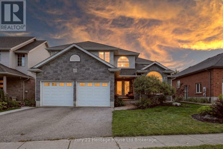 Photo 2 at 468 Lakeview Drive, Woodstock - North, Woodstock