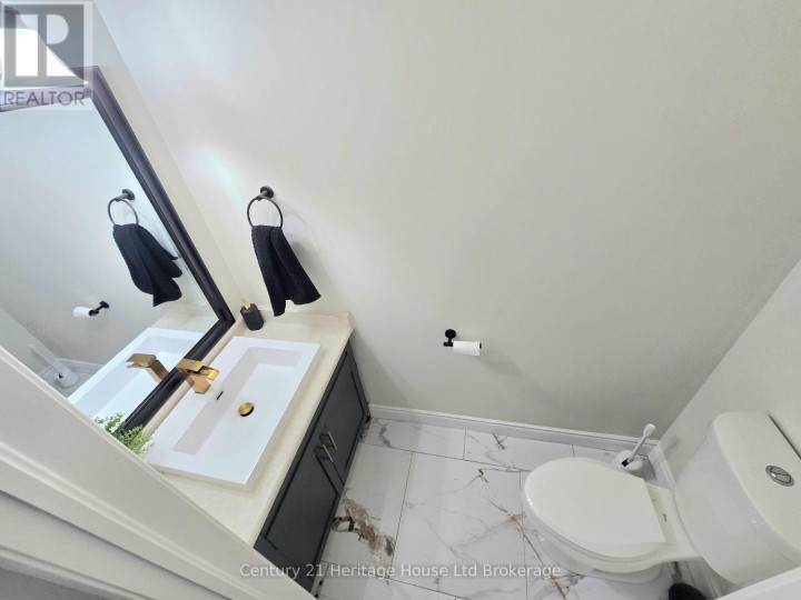 Photo 37 at 468 Lakeview Drive, Woodstock - North, Woodstock
