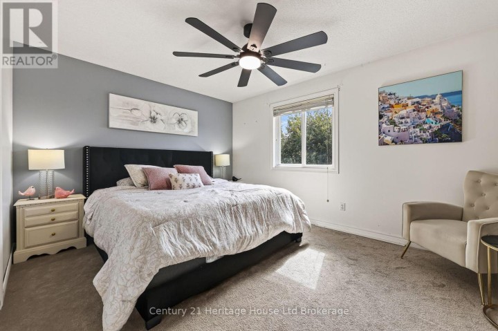 Photo 41 at 468 Lakeview Drive, Woodstock - North, Woodstock
