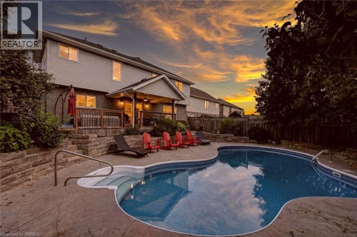 Photo 13 at 468 Lakeview Drive, Woodstock - North, Woodstock