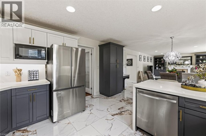 Photo 30 at 468 Lakeview Drive, Woodstock - North, Woodstock