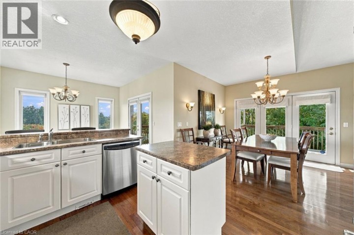 Photo 14 at 9 - 500 Lakeview Drive, Woodstock - North, Woodstock