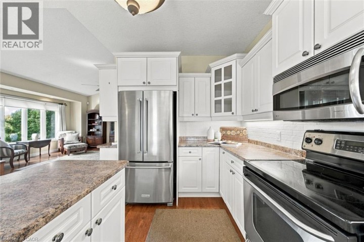 Photo 17 at 9 - 500 Lakeview Drive, Woodstock - North, Woodstock