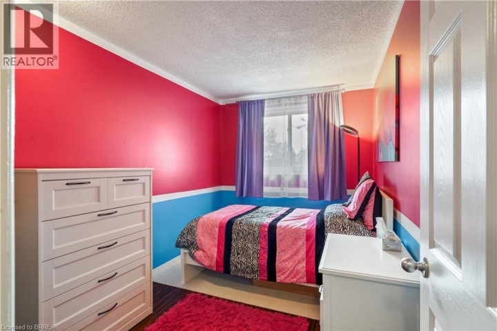 Photo 22 at 23 Palomino Drive, Lynden Hills, Brantford