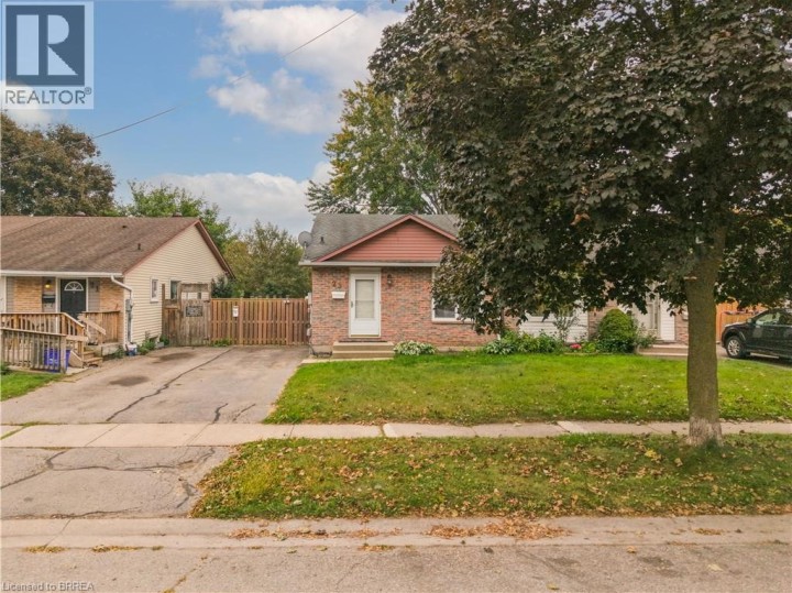 Photo 38 at 23 Palomino Drive, Lynden Hills, Brantford