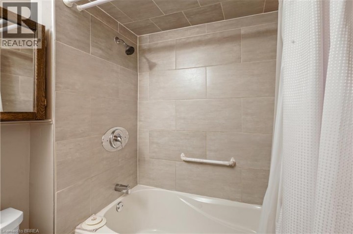 Photo 19 at 23 Palomino Drive, Lynden Hills, Brantford