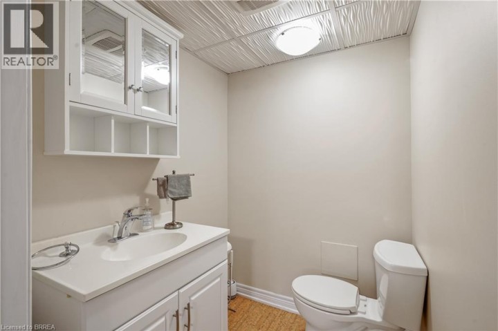Photo 31 at 23 Palomino Drive, Lynden Hills, Brantford