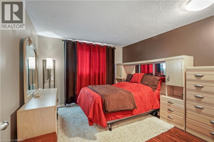 Photo 20 at 23 Palomino Drive, Lynden Hills, Brantford