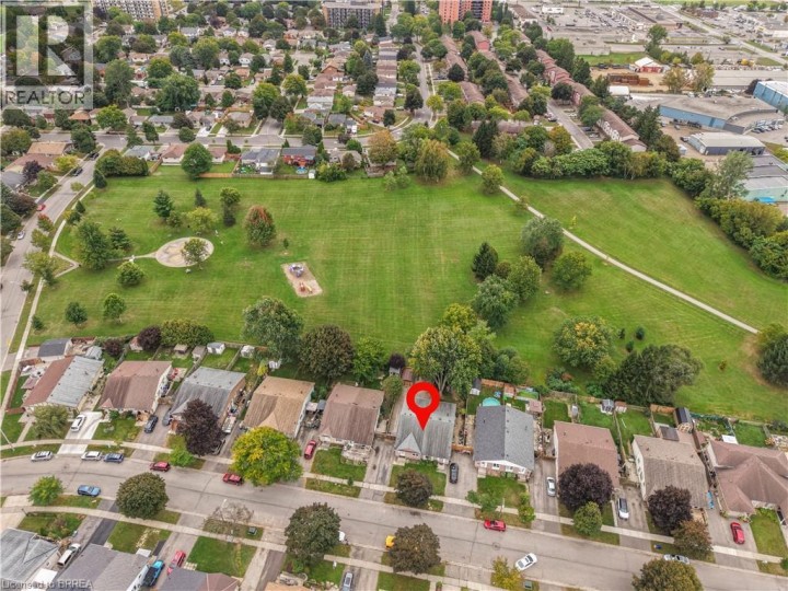 Photo 40 at 23 Palomino Drive, Lynden Hills, Brantford