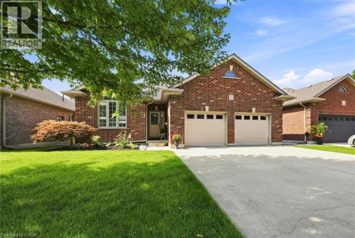 Photo 1 at 106 Kingfisher Avenue, Woodstock - North, Woodstock