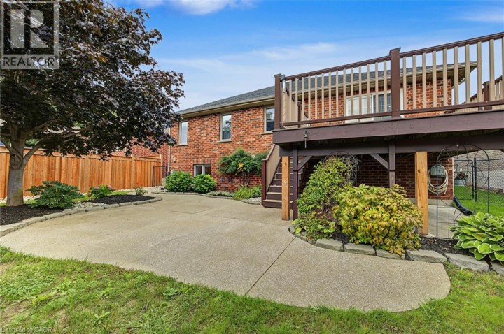 Photo 27 at 106 Kingfisher Avenue, Woodstock - North, Woodstock