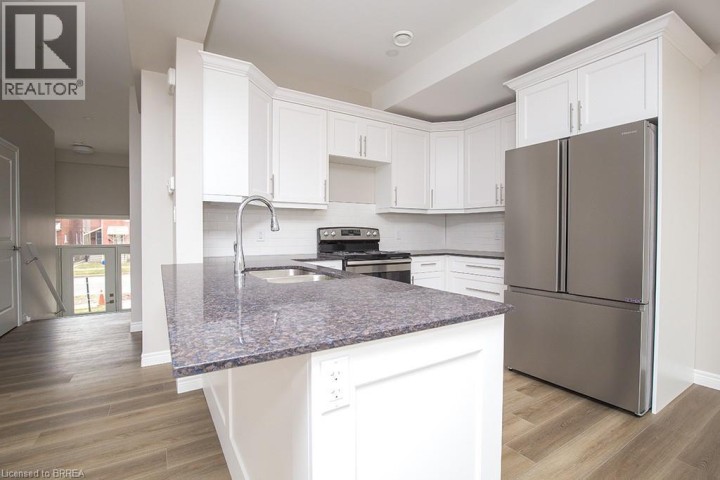 Photo 32 at 355 Wellington Street, Echo Place, Brantford