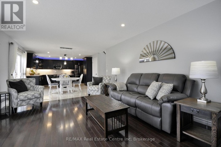 Photo 13 at 82 S Curtis Street, Innerkip, Woodstock