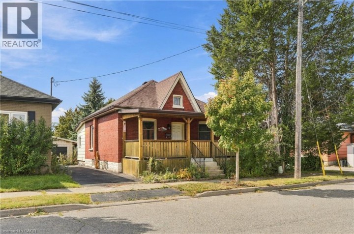 Photo 1 at 7 Tom Street, Eagle Place East, Brantford
