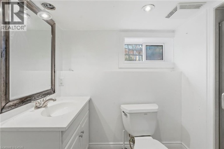 Photo 19 at 7 Tom Street, Eagle Place East, Brantford