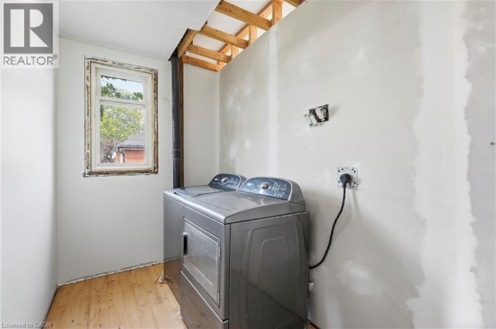 Photo 21 at 7 Tom Street, Eagle Place East, Brantford