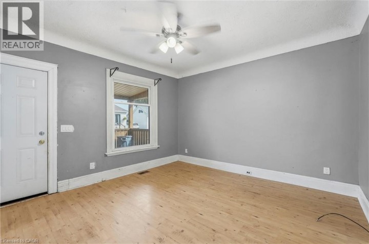 Photo 4 at 7 Tom Street, Eagle Place East, Brantford