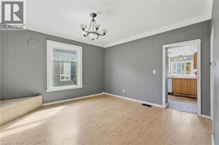 Photo 9 at 7 Tom Street, Eagle Place East, Brantford