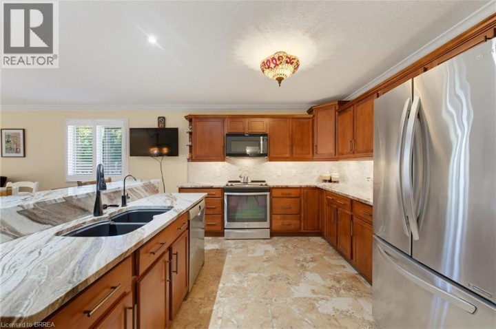 Photo 10 at 8 - 601 Conklin Road, Donegal / Mcguiness, Brantford