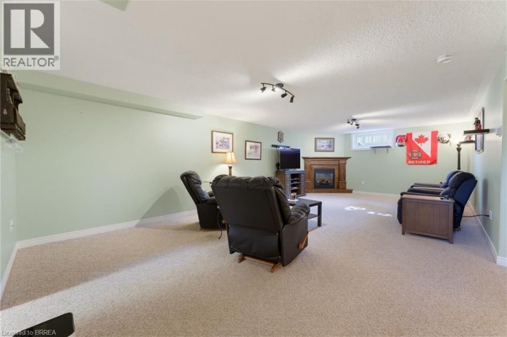 Photo 22 at 8 - 601 Conklin Road, Donegal / Mcguiness, Brantford