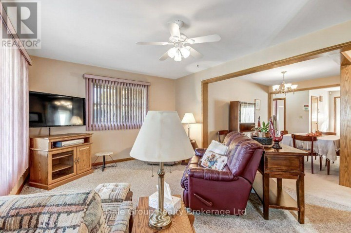Photo 8 at 62 Aileen Drive, Woodstock - South, Woodstock