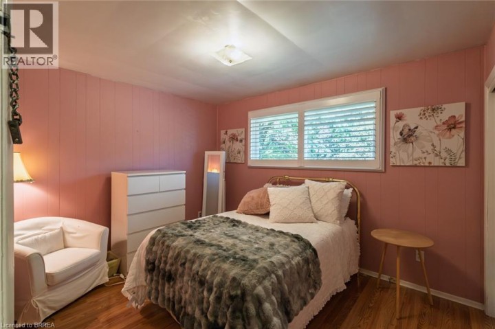 Photo 16 at 19 Gillrie Court, Fairview / Greenbrier, Brantford
